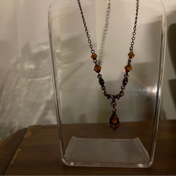 Edwardian Style Pendant Necklace by 1928 Red/Dark Amber & White Stones 16in, Adj - Picture 4 of 5